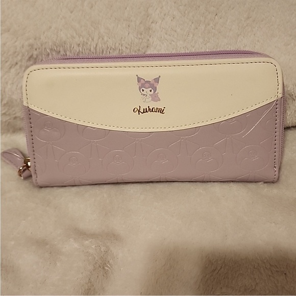 Handbags - Sanrio Kuromi wallet